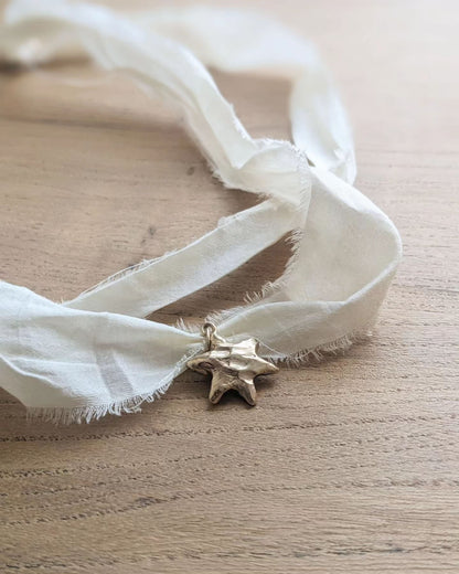 Steren Charm Bronze